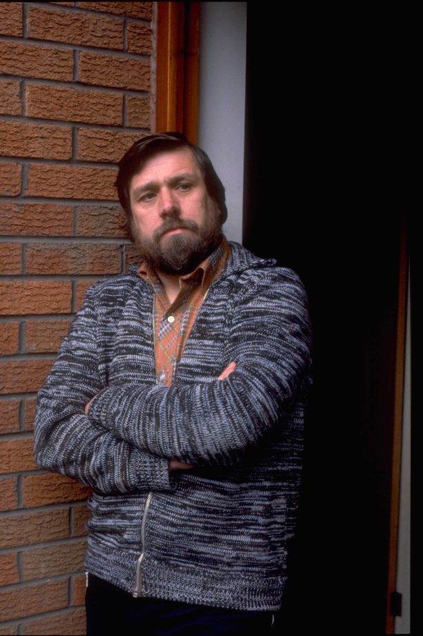 Actor Ricky Tomlinson in character as Bobby Grant in television soap Brookside, circa 1982