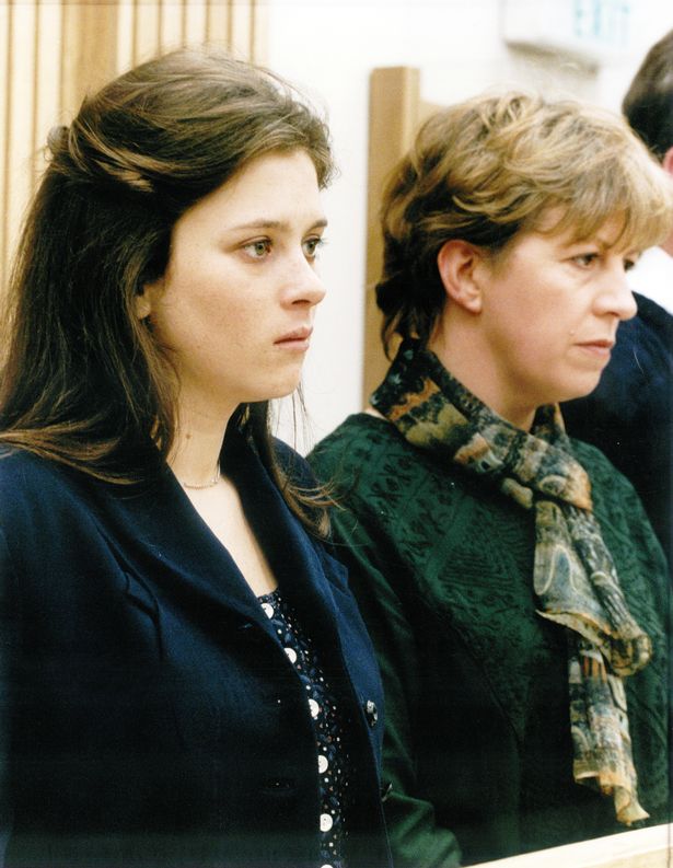 Anna Friel and Sandra Maitland on Brookside. April 20, 1995