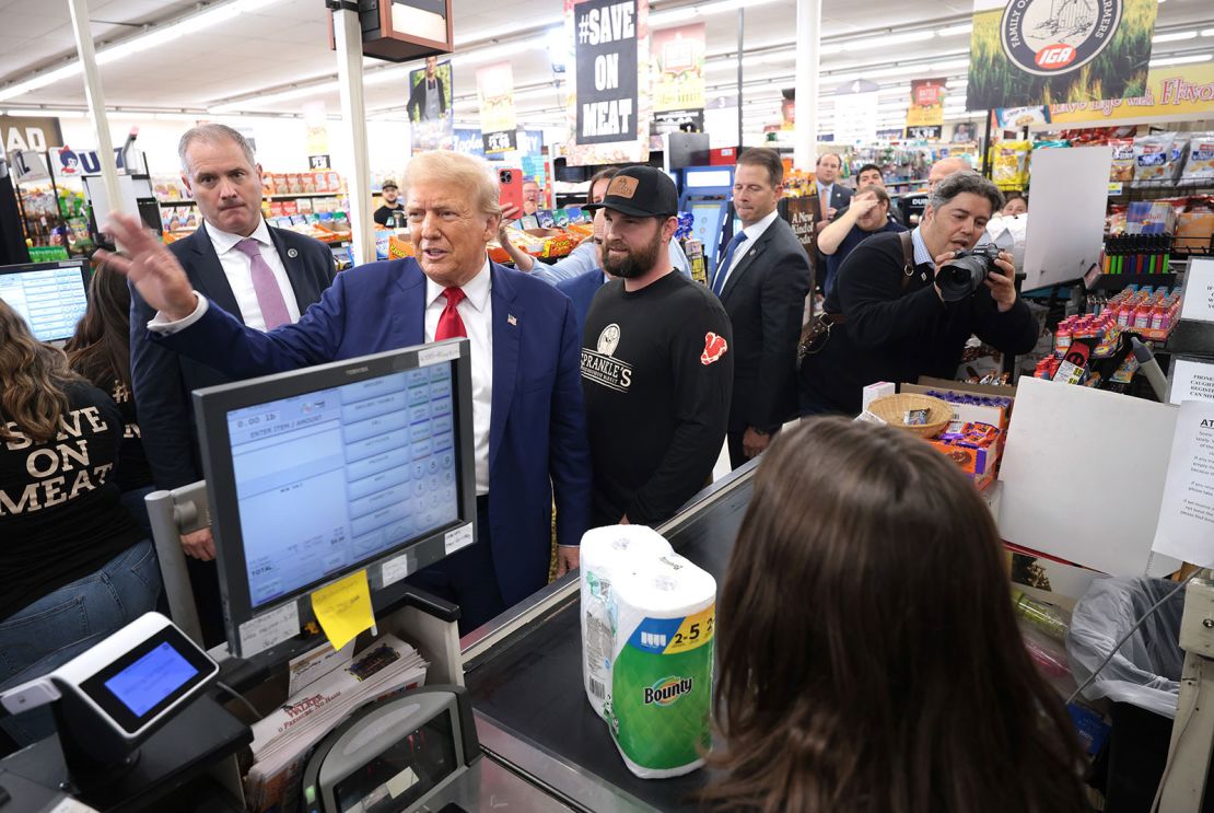 Trump visits Sprankle's Neighborhood Market on September 23, 2024 in Kittanning, Pennsylvania.